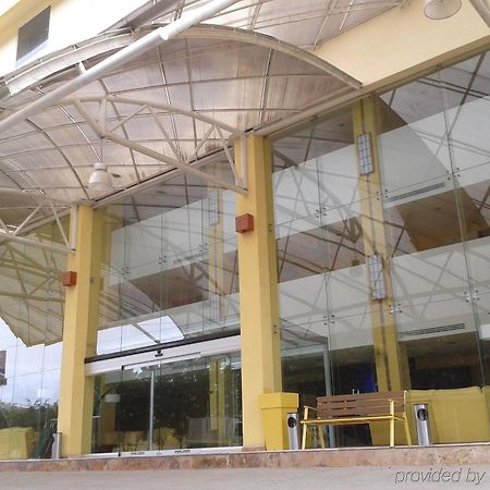 Hipico Inn Hotel Poza Rica Kültér fotó