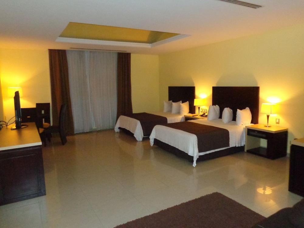 Hipico Inn Hotel Poza Rica Kültér fotó