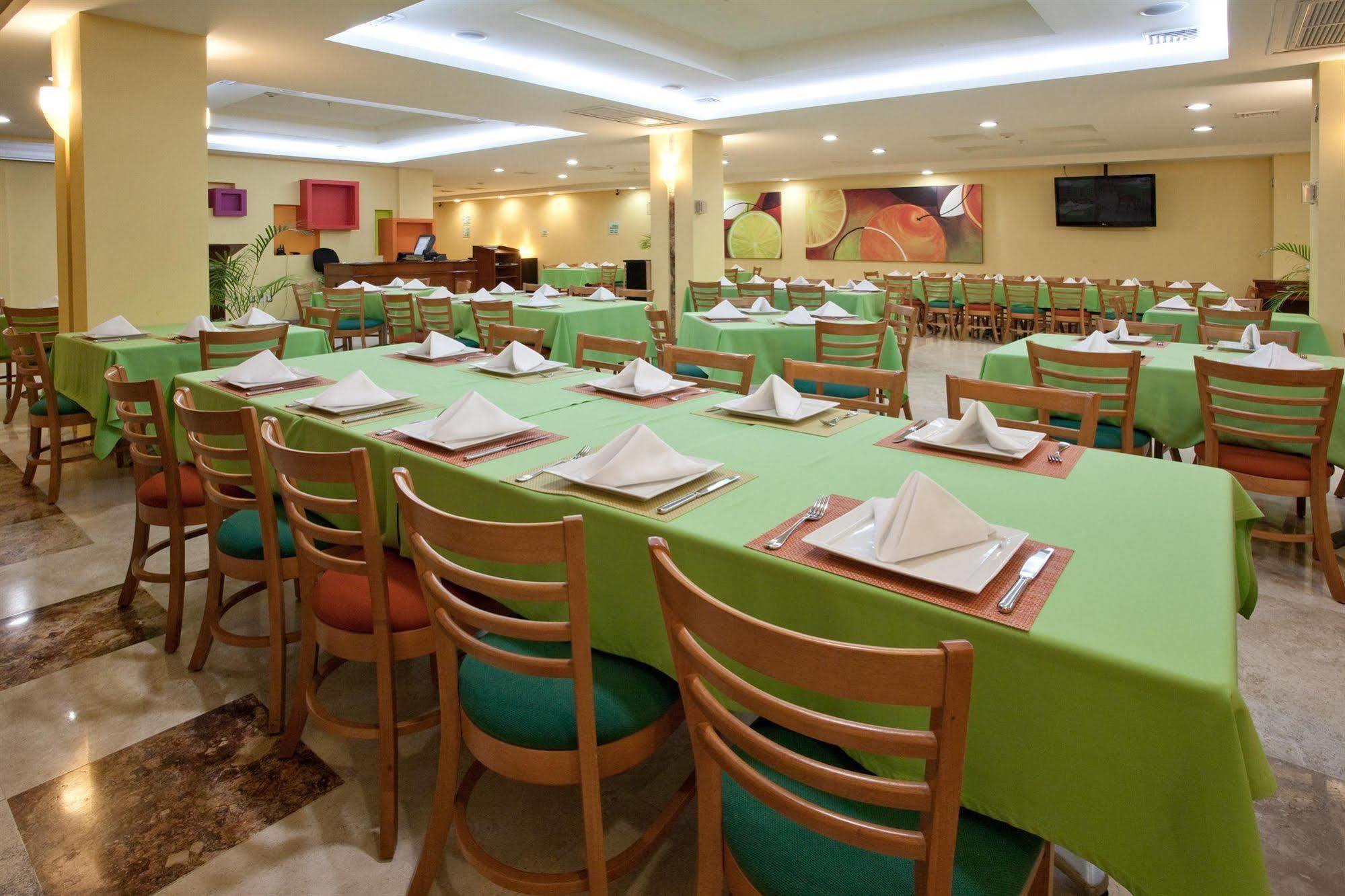 Hipico Inn Hotel Poza Rica Létesítmények fotó